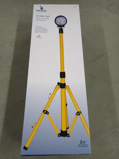 Paladin LED Work Light c/w Tripod, 18 Watt, 1200 Lumens.