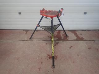 Ridgid 460-6 1/8in-6in Tristand C/w Chain Vise