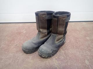 Carhartt Size 9.5 Steel Toe Boots