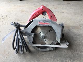 Milwaukee Heavy Duty 7-1/4in Circular Saw