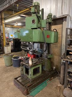 Novara Milling Machine, 5hp, 60hz, 7.8A, 550V, 1750 RPM *Note - Exceeds Lift Capacity, Buyer Responsible for Removal*