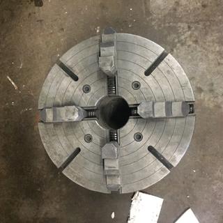 17-1/2in 4-Jaw Lathe Chuck, 4in Spindle Bore