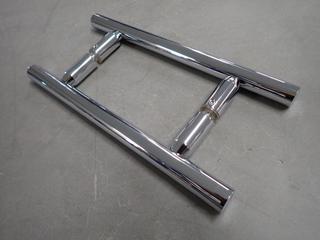 (6) 6 In. Chrome Ladder Style Pulls.