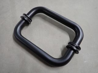 (6) Assorted 6 x 18 In Pull/Towel Bars & (1) 6" Back-To-Back Pull.