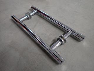 (9) Assorted 18 In. Pull/Towel Bar Combos & (2) Back-To-Back Ladder Style Pulls.