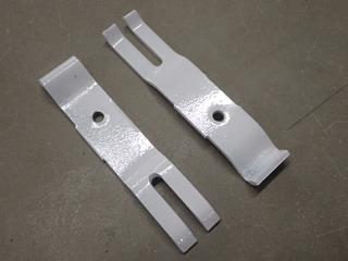 (4) Boxes of Metal Corner Brackets, 100 Per Box.