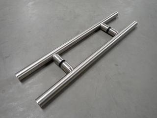 Assorted Pull Handles & Towel Bars.