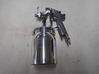 SpeedAire 4XP63 Siphon Feed Spray Gun.