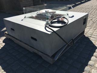 Unused Concrete Square Fire Table 107cm x 107cm x 29cm H.