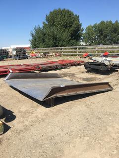 Portable Dock Plate w/ Sides 5 Ft 10 In x 69 In.