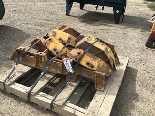 Komatsu D65P Rock Guards.