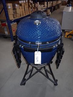 Louisiana Grills 24 In. Ceramic Kamando Charcoal BBQ Grill Cooker, c/w Cover.