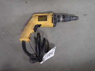 DeWalt DW251 VSR Drywall Screwdriver, 120V AC, 6A.