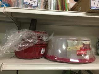 (8) Fluted Cake Pans & Round Cake Carrier. 