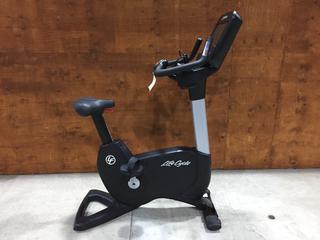 Life Fitness Model 95CS Life Cycle Inspire Upright Bike c/w KOPS Leg Position, Programmed Workouts & Touchscreen Display. S/N APU118497.
