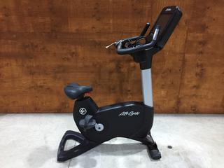 Life Fitness Model 95CS Life Cycle Inspire Upright Bike c/w KOPS Leg Position, Programmed Workouts & Touchscreen Display. S/N APU118477.
