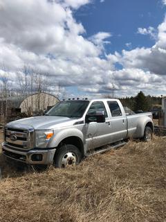 2011 Ford F450 Super Duty Lariat Crew Cab Pickup Truck, 4x4, 4-Wheel Drive, 6.7L Power Stroke Diesel Engine, 8-Cylinder, Dual Rear Wheels, 5th Wheel Hitch, Job/Storage Box, VIN 1FT8W4DT4BEA99893, *Note: (2) Additional Job Boxes and Headache Rack in Box - Unattached, Dead Battery, Engine Requires Repair*