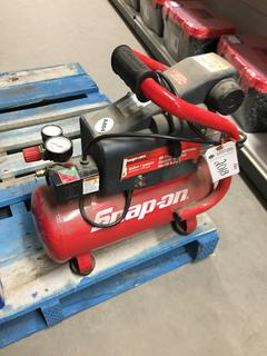 Snap-On B70931C 3 Gallon Oil Free Compressor.