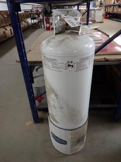 Worthington 100lb Propane Cylinder, Damaged.