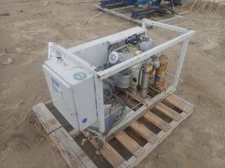 Bauer Model C-E3 13A 5hp 200V Life Support Compressor For Breathing Air w/ 2450 Max PSIG. Showing 61035hrs. SN 1218I