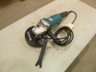 Makita GA7050 Electric Grinder (E-2)