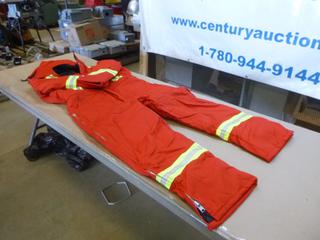 (1) Unused Western Linen Workwear Insulated Coveralls, Size L (G2)