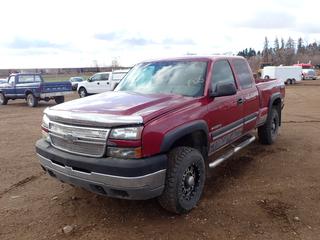 2005 Chevrolet 2500 HD Extended Cab 4X4 Pickup c/w 6.0L V8, A/T, A/C, LT265/75R16 Tires, Showing 230,901 Kms, VIN 1GCHK29U15E293979 *Note: Boost To Start, Engine Light On, Dent In Drivers Side Rear Fenders, Rear Passenger Door Does Not Open, Windshield Cracked*
