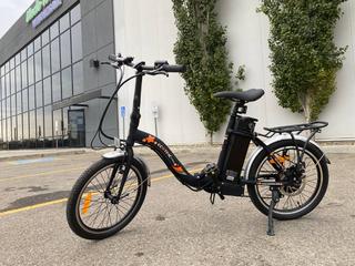 Unused 20in. Electric Ecotric Starfish E-Bike **Located Offsite At 15222 135 Ave, Edmonton Call Chris For More Information 587-340-9961**