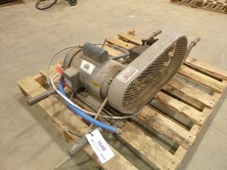 Hydraulic Pump c/w Baldor Electric Motor, 22/11 Amps, Single Phase (O43)