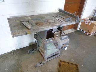 Rockwell Table Saw w/ Cover, Cat No. 6200, c/w Extra Blades