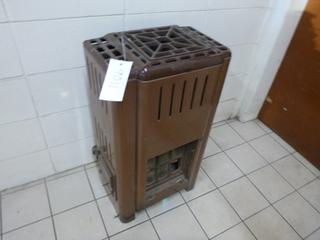 McClary, Cast Iron Oven, Approx. 15 In. X 18 In. X 32 In., No. W120-2, Type S-H, Hourly BTU Input: 20,000, SN 266736