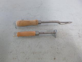 (1) Scraper Approx 7in., (1) Chisel Approx 11in.