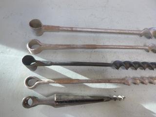 (5) Large Manual Wood Drill Bits, From Approx 1/2in. To 1 3/4in.