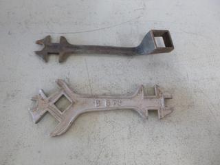 Multi-Size Square Bolt Wrenches