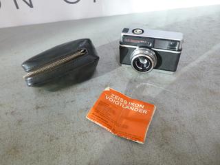 Zeiss Ikon, Model: Vitessa 126 S, Electronic Camera, Zoomable Lens and Leather Case