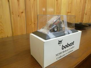 Bobcat, Model: M200, Loader, Unknown Scale, Collectors Edition