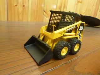 Mustang, Model: 2050, Skid Loader, Scale 1:25