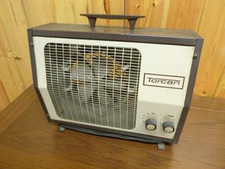Torcan, Model: 1065A, Electric Heater, 1500W, 120V, Tested and Working