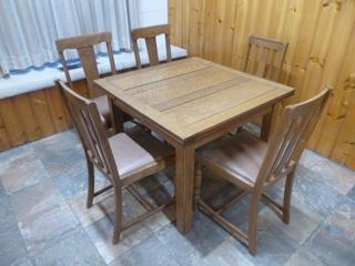 Wood Table, Approx 36in. X 36in. Expands To 60in., W/ (5) Chairs *Note: Item Located Upstairs, Buyer Responsible For Dismantle/Loadout*