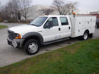 2005 Ford F-450 XL Super Duty Crew Cab 4X4 Service Truck c/w 6.8L, V10, A/T, Dually, Showing 295,118 Kms, BC CVIP 09/2022, VIN 1FDXW47Y85EC95449 **Located Offsite In Burnaby, BC, Contact Chris For More Info @ 587-340-9961**