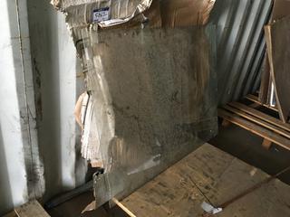 Shower Glass Panel 4ft x 3ft. *Damaged*