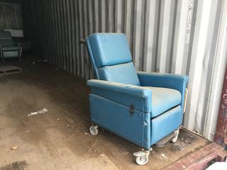 Reclining Treatment Chair Blue.