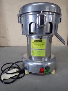 Crown Commercial Juice Extractor Machine.