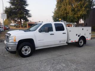 2012 Chevrolet Silverado 2500HD Service Truck, Crew Cab, 4WD, 6.0L V8, 221,020 Km, AT, BC CVIP 08/2023, VIN: 1GC1KXCG4CF172727 **Located Offsite In Burnaby, BC, Contact Chris For More Info @ 587-340-9961**
