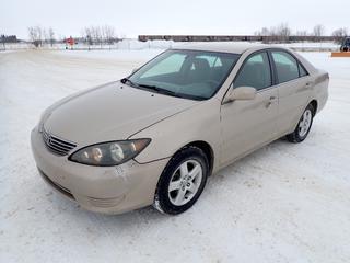 2005 Toyota Camry LE Sedan c/w 2.4L VVT-i 16 Valve, A/T, A/C, 205/65R16 Tires, Showing 363,578 Kms, VIN 4T1BE32KX5U566446 *Note: Front Bumper Damaged, Scratches/Scrapes On Hood and Rear Bumper*