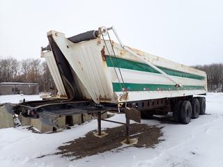 2000 Arnes Tridem End Dump Trailer c/w Air Ride Susp, Manual Roll-Over Tarps, GVWR 45,500 KG, 10,206 KG Per Axle, 11R24.5 Tires, VIN 2A9073732YA003337 **Note: Located Offsite at 53519 Range Road 223, Ardrossan AB, T8E 2L7, For More Information Contact Chris 587-340-9961**