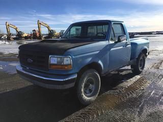 1992 Ford F150 4x4 Step Side Pickup c/w 5.0L V8, Auto, VIN 1FTEF14NXNKB78140 *Not Running, No Key, Missing Mirror On Passenger Side, Stepside Box Damaged, Exhaust Held By Haywire, Bench Seat Ripped, No Radio, Missing Rear Bumper, Tailgate Damaged, Windshield Damaged*