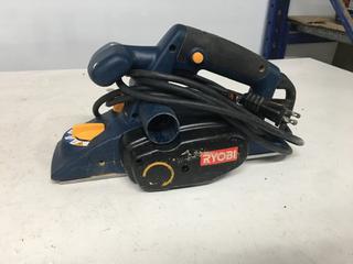 Ryobi Model HPL51 3-1/4in Planer, 120V, 5A, 60Hz.