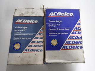 (2) AC Delco GM#19286095 Disc Brake Pads.