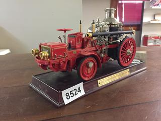 Franklin Mint 1912 Christine Front Drive Steamer 1:24 Diecast Model. (28-D-1)